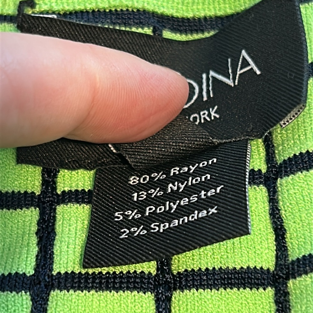 Rondina New York Grass Green and Navy Sleeveless Fitted Knit Tank Top NWT XL - Picture 4 of 9